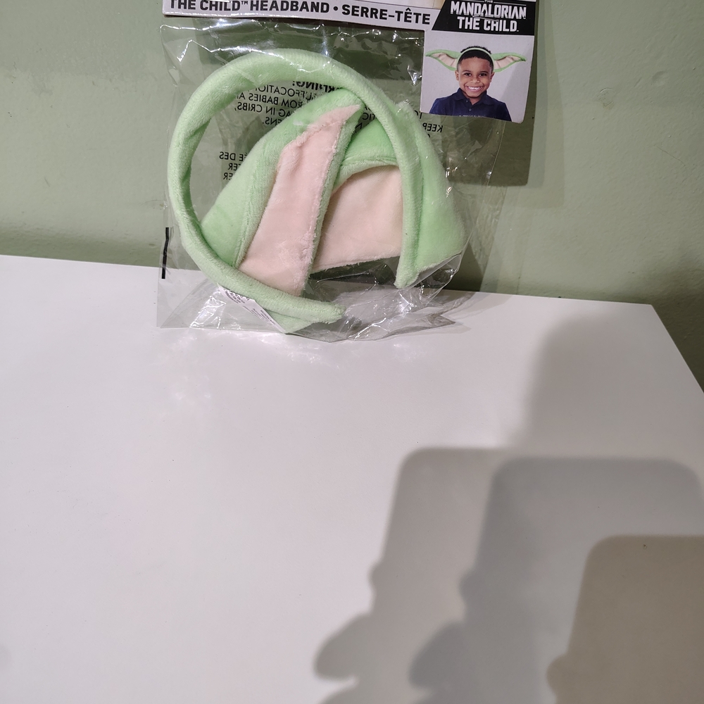 NWT Disney Star Wars The Mandalorian The Child Kids Headband Ears Dress Up